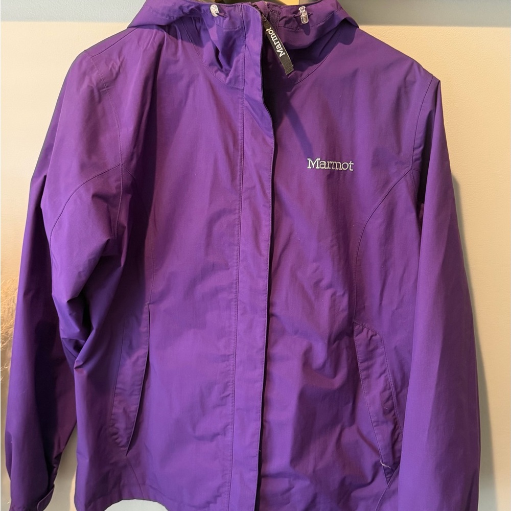 Marmot Women’s Vibrant Purple Raincoat